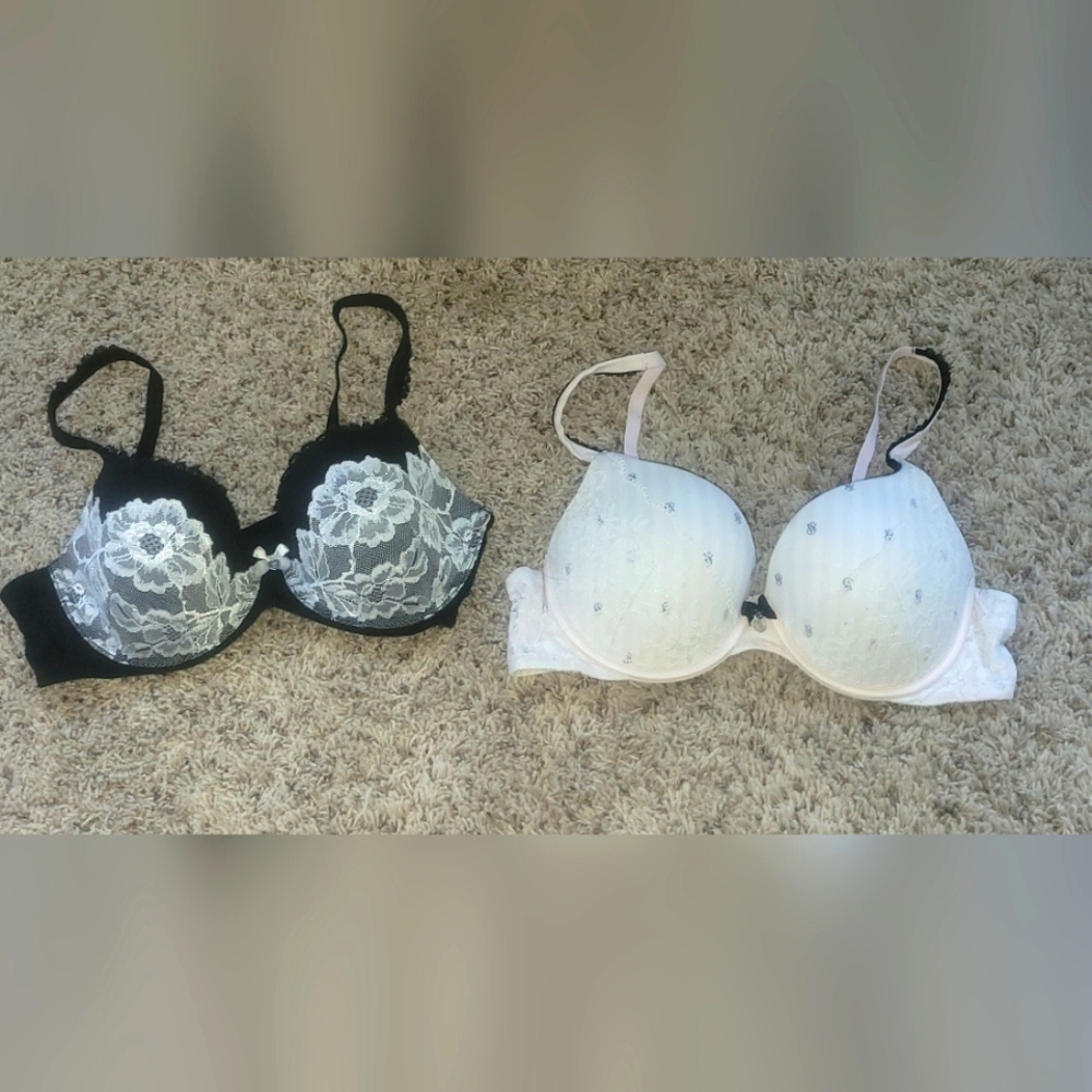 Victoria's Secret Black and White Lace Bra Set